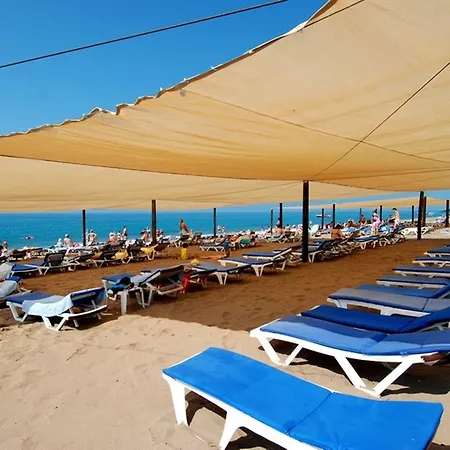 Maya Golf (adults Only) Side