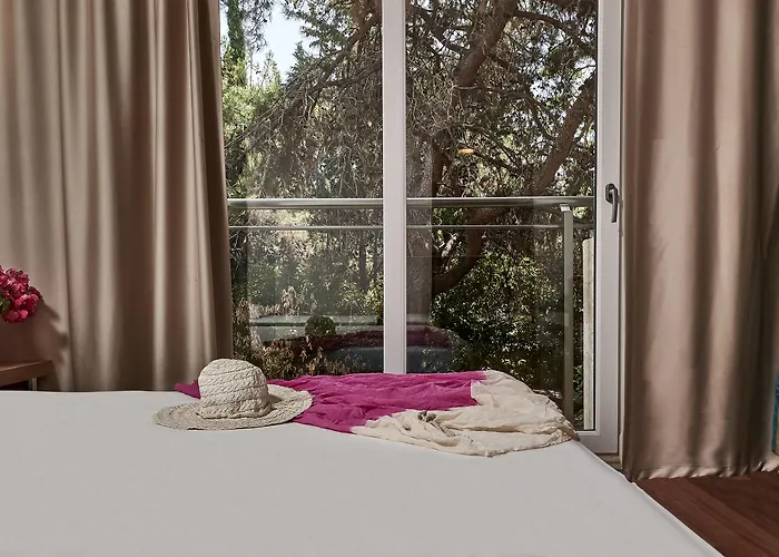 Maya Golf (adults Only) 3*