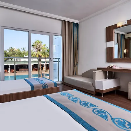 Maya Golf Otel 4*