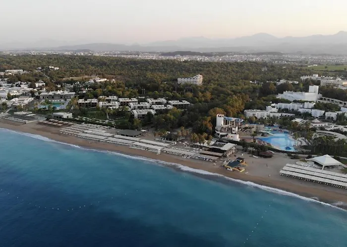 Maya Golf (adults Only)