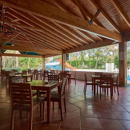 Maya Golf (adults Only) 4* Side