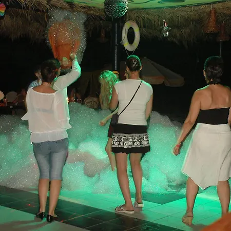 Maya Golf (adults Only) 3* Side